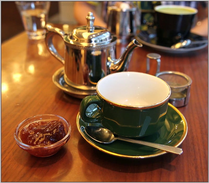 20 米朗琪鬆餅 熱俄羅斯果茶(草莓)