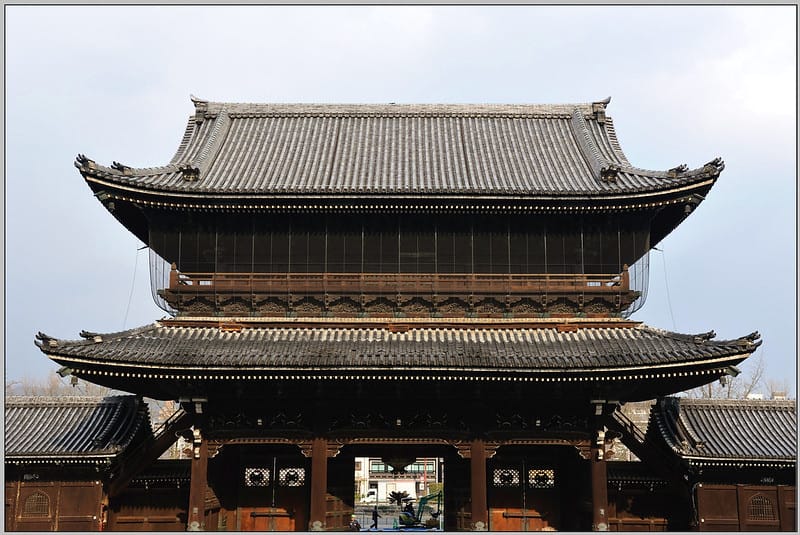 13_2 《東本願寺》御影堂門