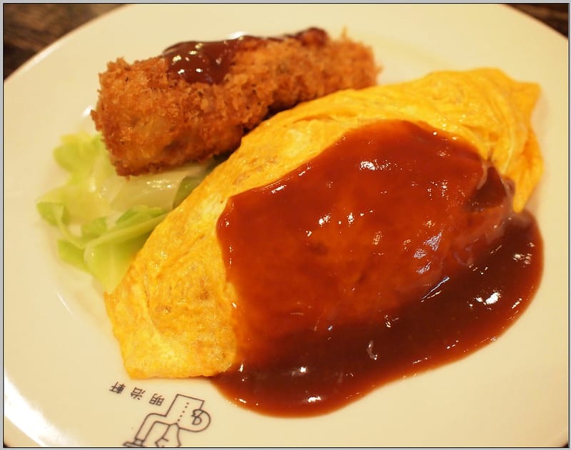17 大阪 明治軒 蛋包飯+炸雞肉