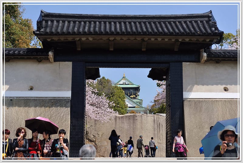 24 大阪城公園 櫻門