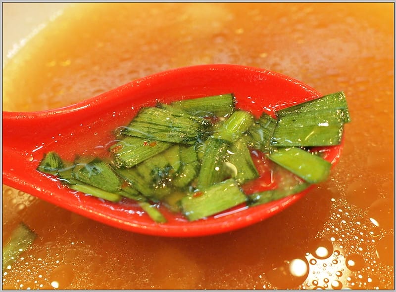 18 大阪 神座拉麵 辣韭菜