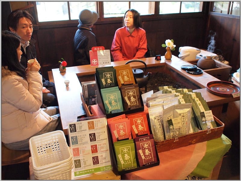 40 中村藤吉 現場品茗