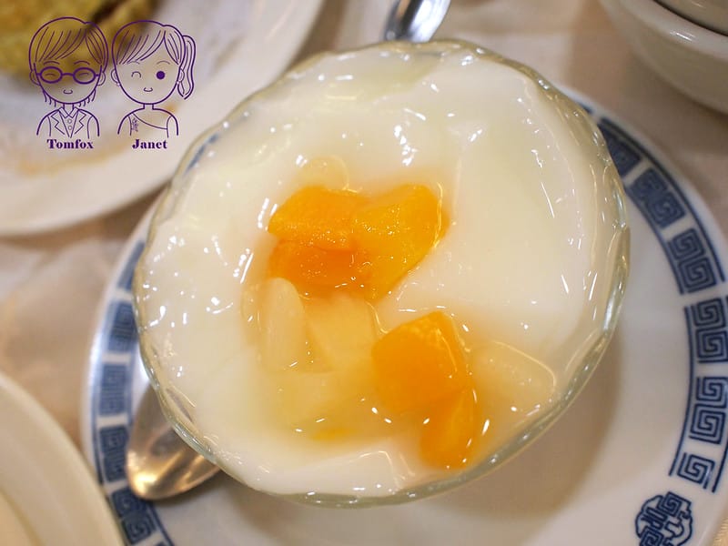 15 龍都酒樓 凍杏仁豆腐