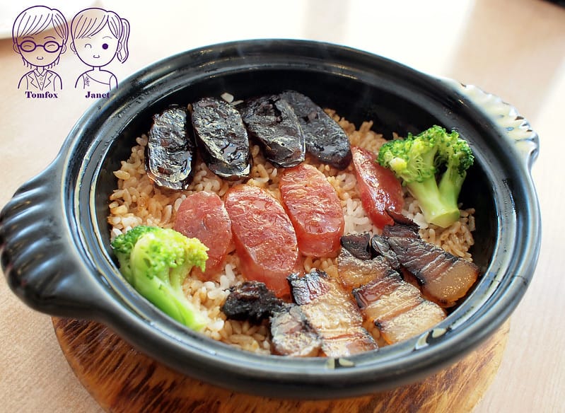 18 品心 臘肉肝腸煲仔飯
