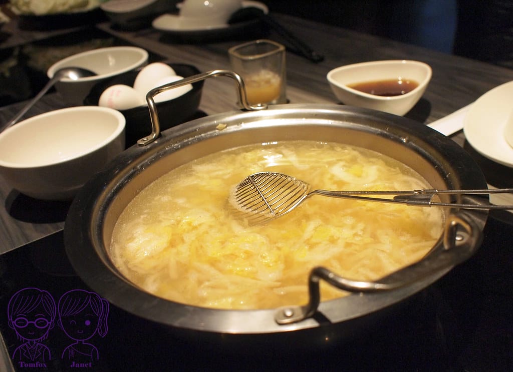 17 好食多 東北酸白菜鍋