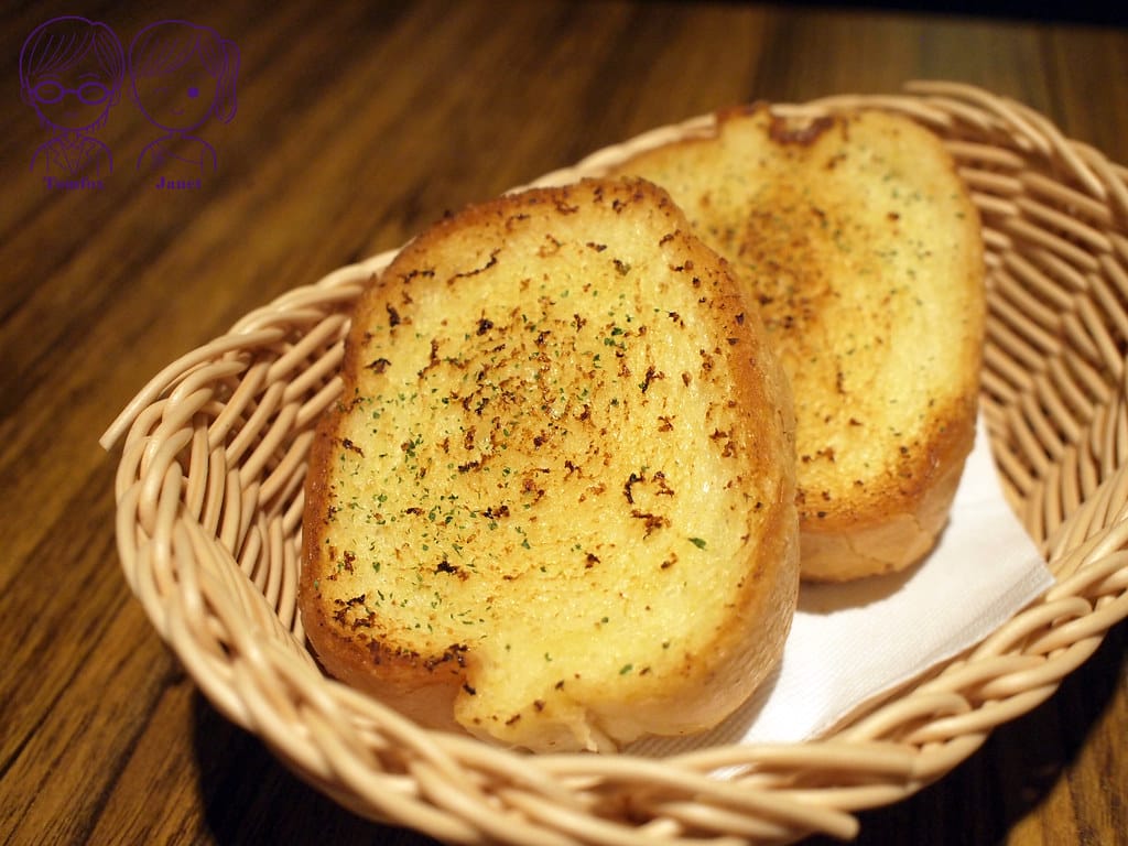 19 the Chips 大蒜麵包