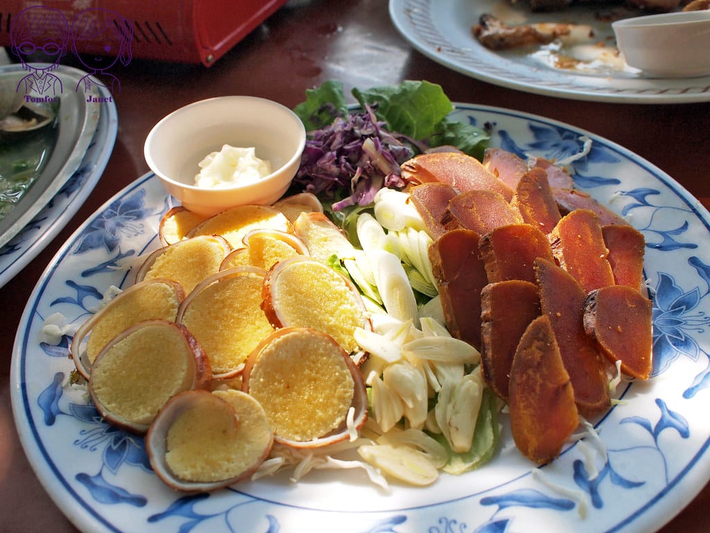 12 樹上用餐 透抽飛魚卵&烏魚子 雙拼