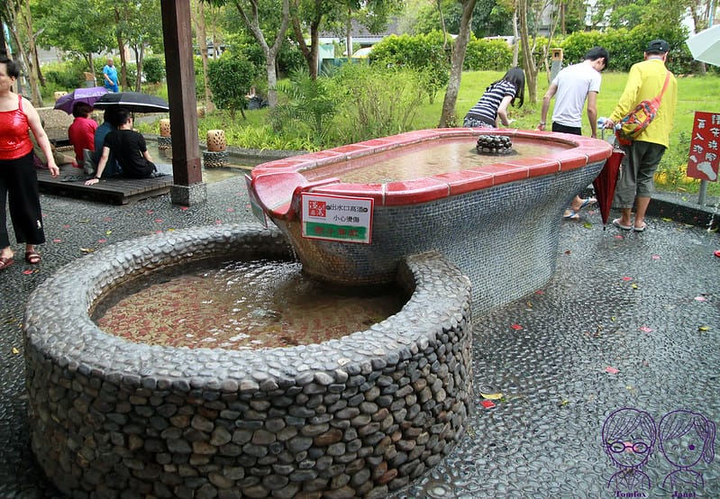 6 礁溪溫泉公園 泡腳亭