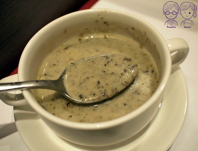 20 西班牙小酒館 松露濃湯