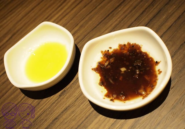 12 乃渥爾 麵包 沾醬