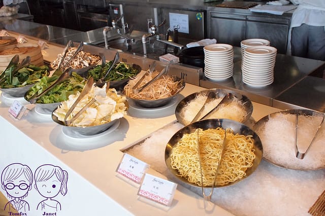 55 秀廚自助餐 現煮麵條