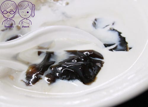 21上輝仙草豆花店 嫩仙草凍