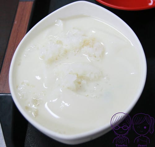 23 上輝仙草豆花店 豆漿豆花