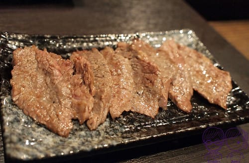 28 炭火燒肉 無敵 秘醬牛五花