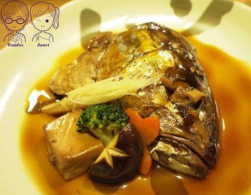26 月酒居 紅燒紅魽魚頭