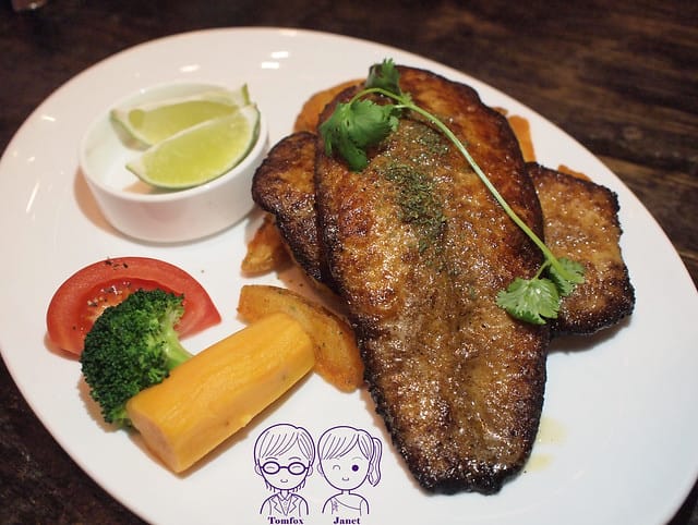 32 Nola Kitchen 焦黑魚