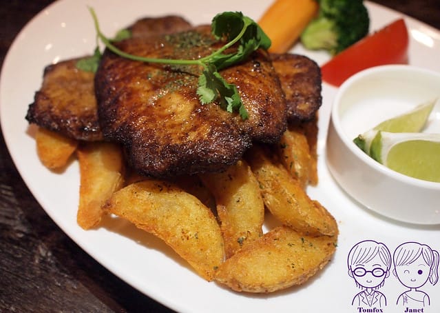 34 Nola Kitchen 焦黑魚