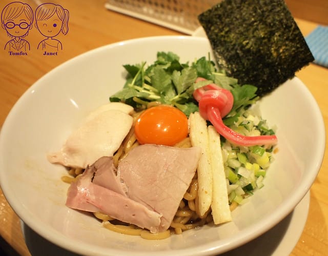 25 むぎとオリーブ 濃厚卵のまぜSOBA