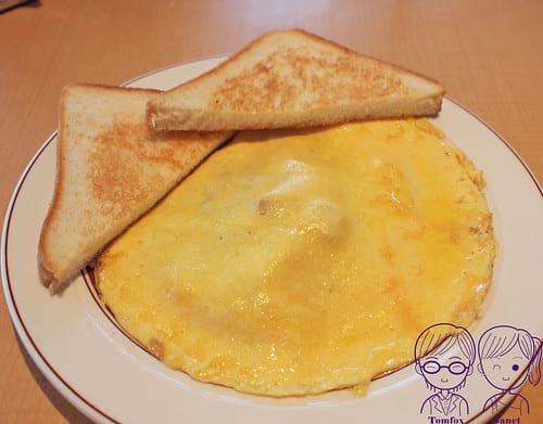 24 Eggs 'n Things 本日特製煎蛋卷