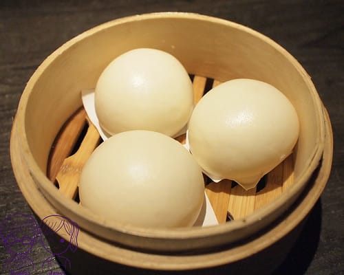 29 紅磡新飲茶 流沙奶黃包