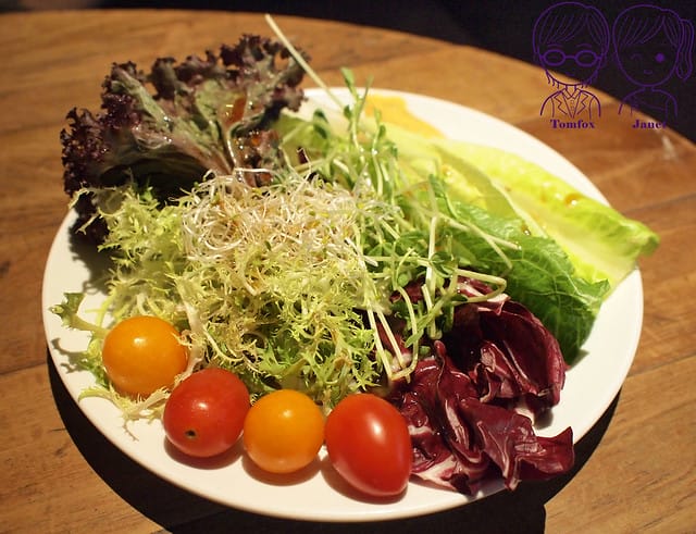 23 333 Restaurant & Bar 生菜沙拉