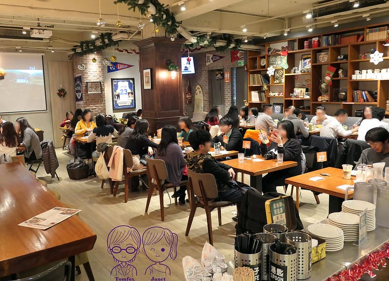 台北 -《CAMPUS CAFE-忠孝店》輕鬆學院風 聚餐餐 12 CAMPUS CAFE-忠孝店 用餐空間