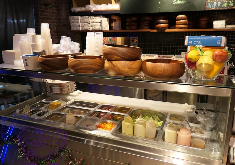 台北 -《CAMPUS CAFE-忠孝店》輕鬆學院風 聚餐餐 22 CAMPUS CAFE-忠孝店 木碗沙拉