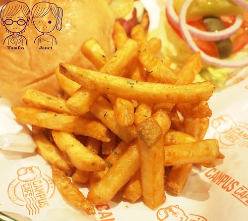 台北 -《CAMPUS CAFE-忠孝店》輕鬆學院風 聚餐餐 51 CAMPUS CAFE-忠孝店 火焰鳳梨花生起司培根漢堡 薯條