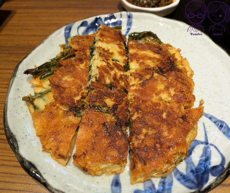 29 Akakara 赤から鍋(信義ATT店) 起司和風煎餅