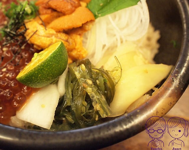29 五漁村丼飯屋 鮭魚卵海膽丼