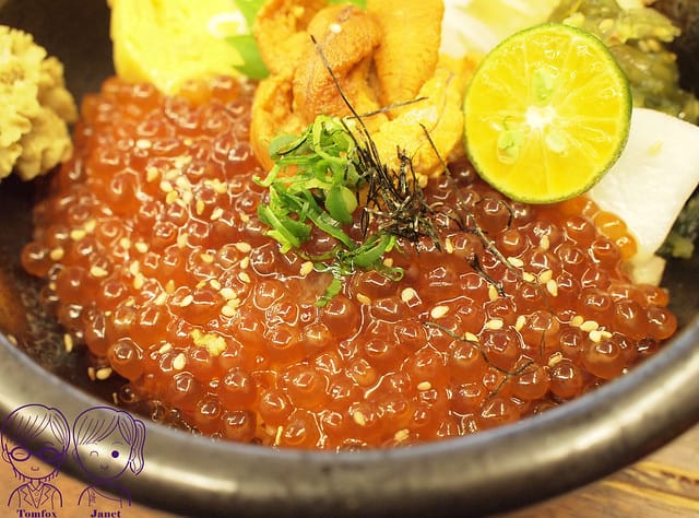 27 五漁村丼飯屋 鮭魚卵海膽丼