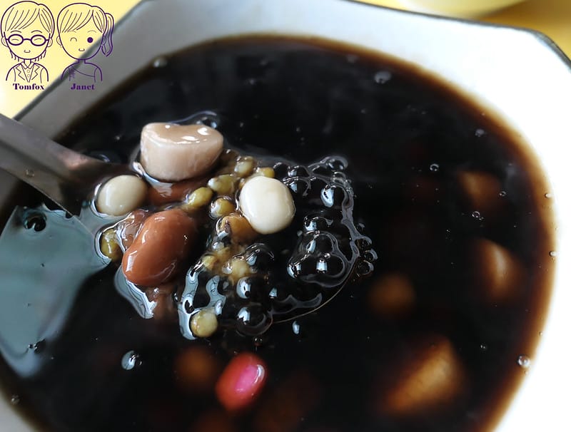 17 古早味豆花 燒仙草