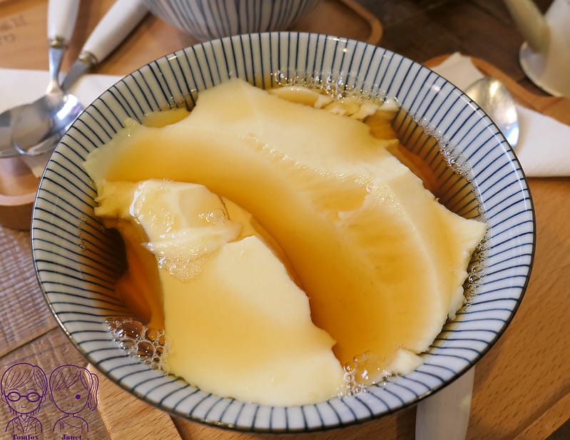18 其實豆製所 黑糖薑汁豆花