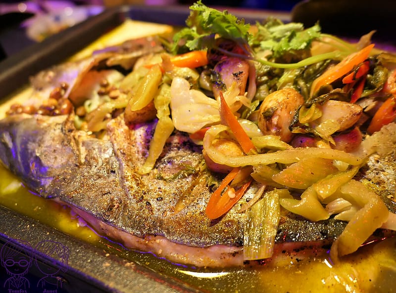 26 水貨 老媽酸辣豆花烤魚