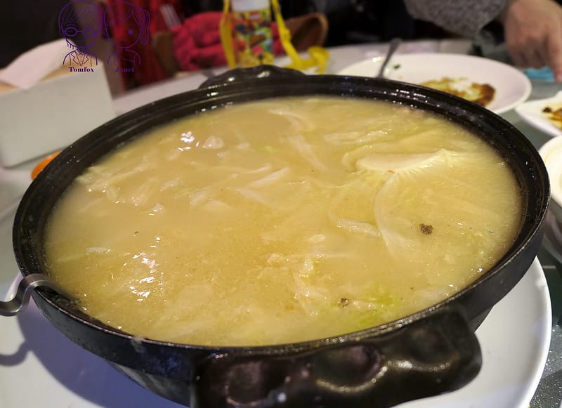 60 H&D 客家小館 白菜燉雞鍋