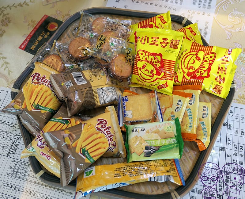 11 禾馨民宿 客廳 餅乾