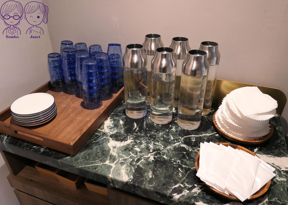 16 Simple Kaffa興波咖啡 飲用水.jpg