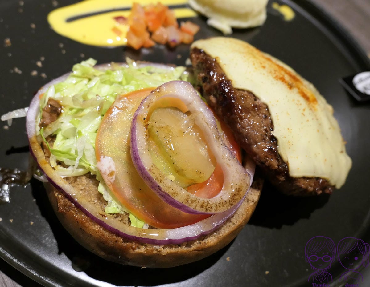 25 HAH Burger JD(Jack Daniel%5Cs)牛肉堡.jpg