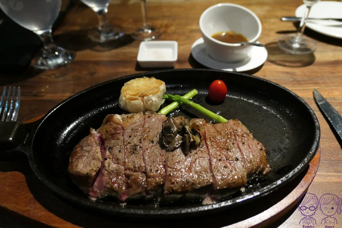 82 王品牛排 黑松露紐約客牛排.jpg
