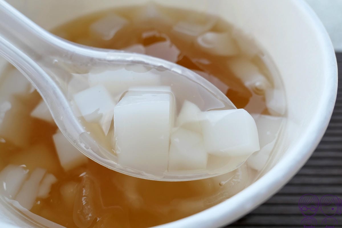 40 後龍杏仁露刀削冰 杏仁露+粉條、愛玉.jpg
