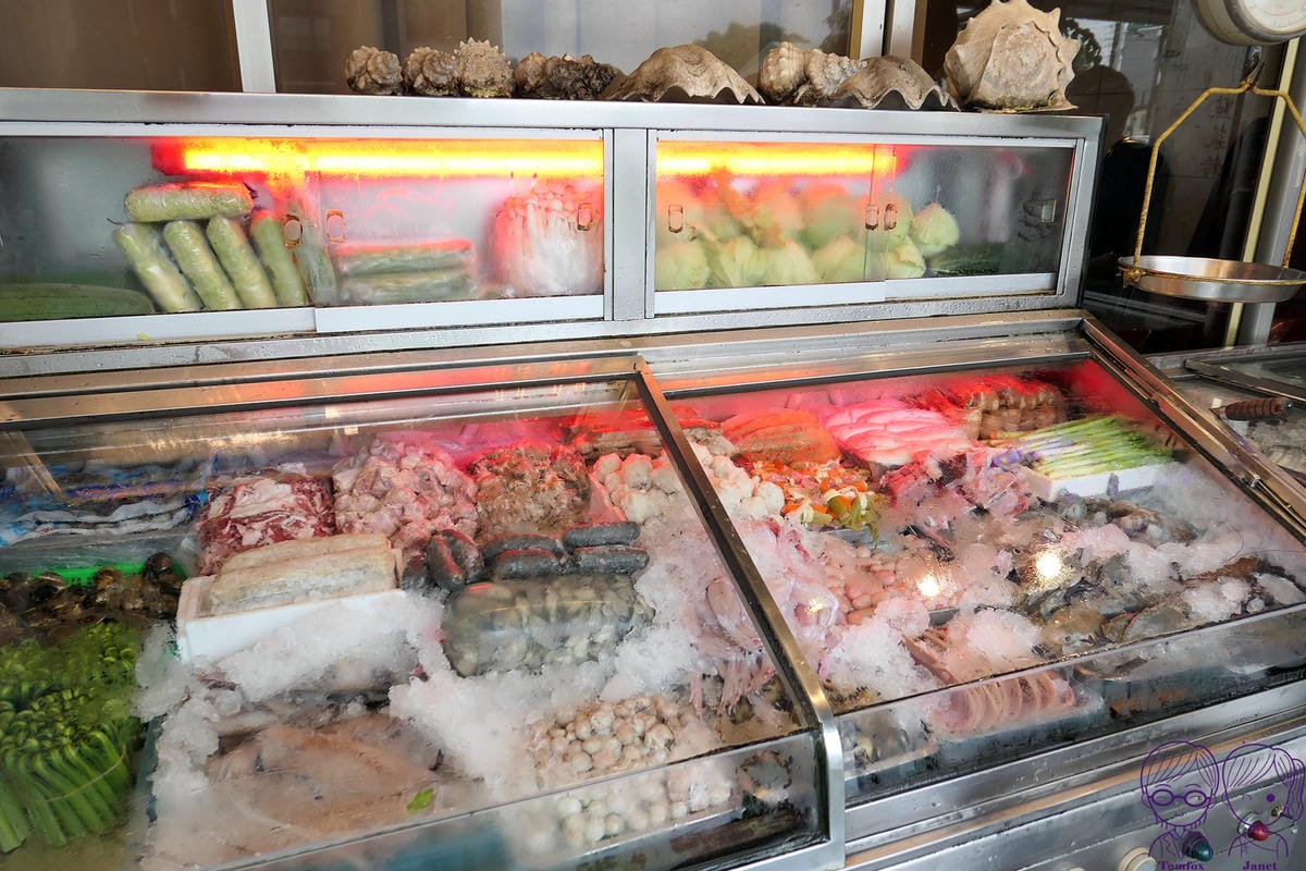 11 甲富哥活海產 食材.jpg