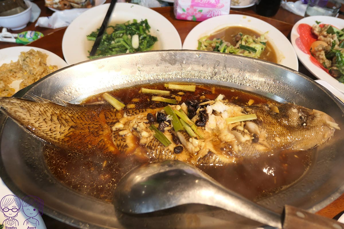 27 甲富哥活海產 比目魚.jpg