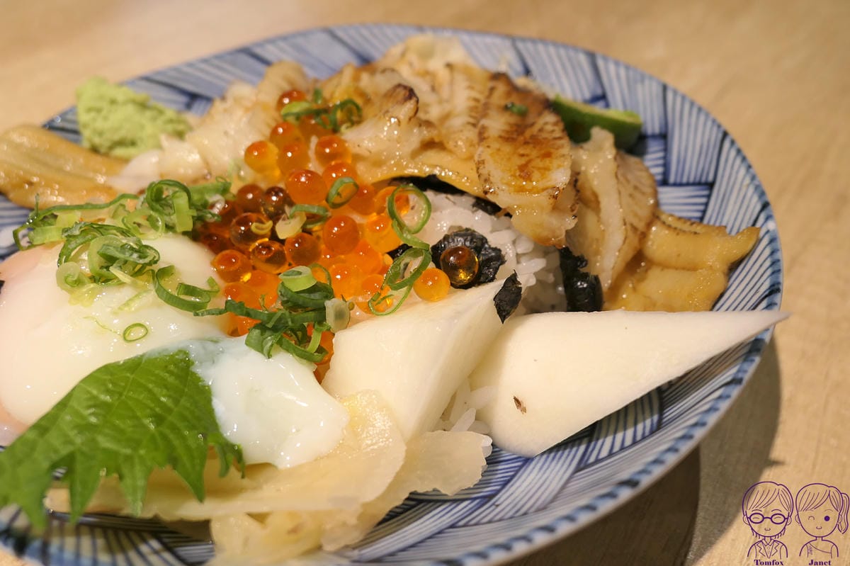 44 禧樂 炙燒緣側穴子丼 蘿蔔泡菜.jpg