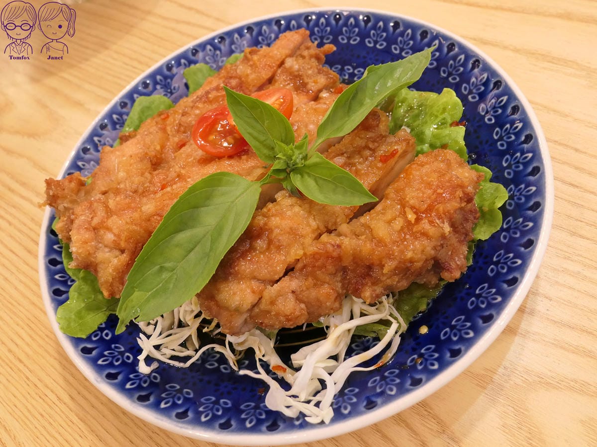 25 理越南洋餐館 椒麻雞腿.jpg