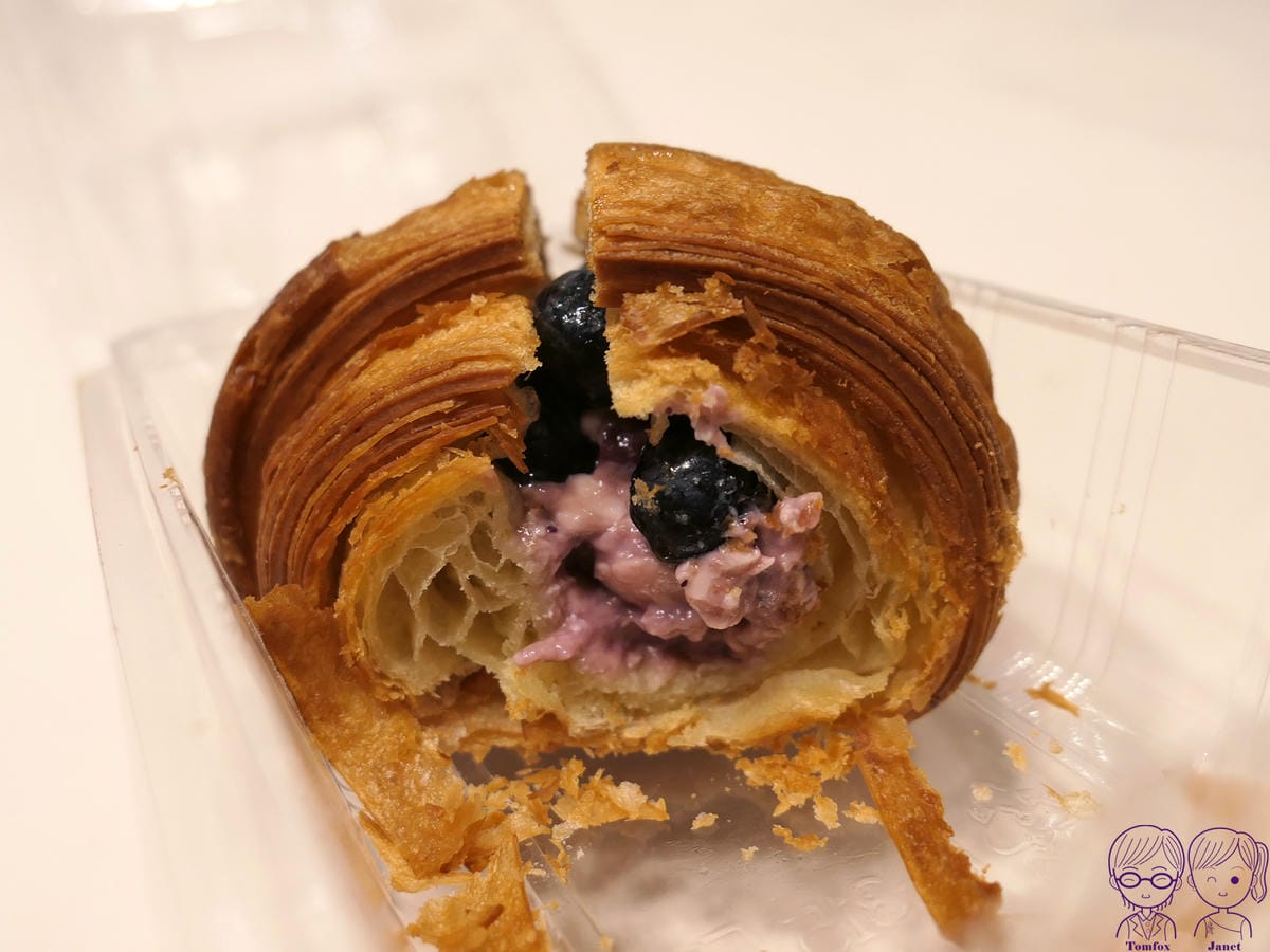 46 台灣蕃薯之丘の味 森林莓果可頌.jpg