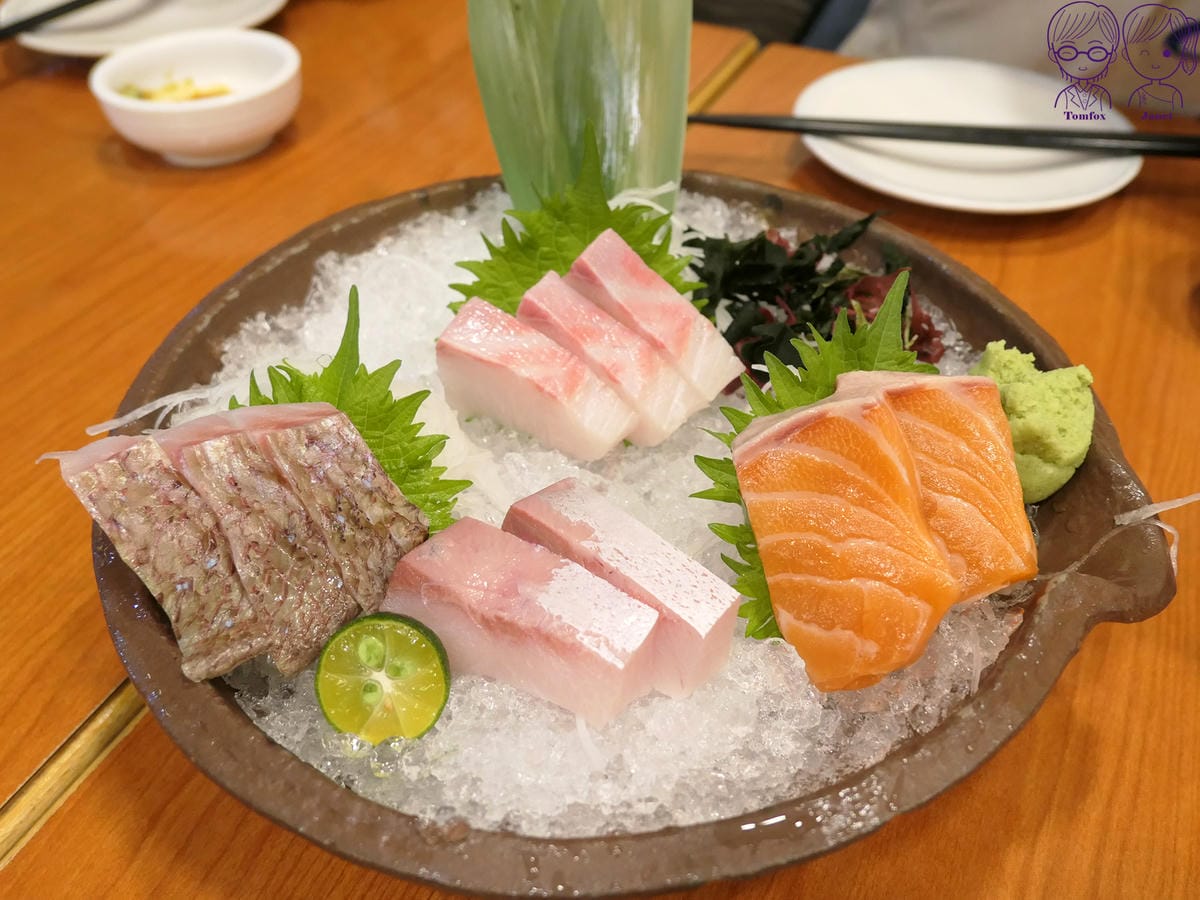 17 燦爛和食 精選刺身十切.jpg