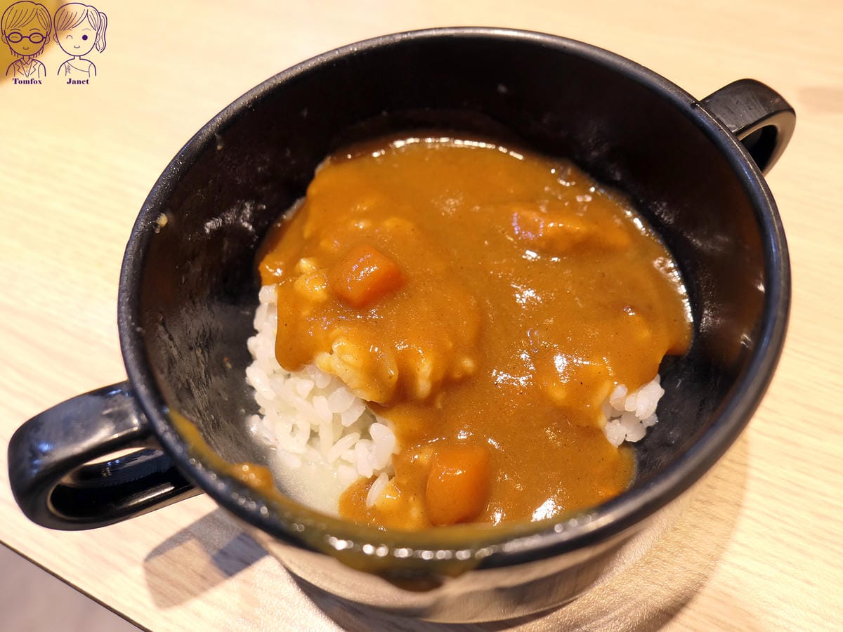 16 小時厚牛排 自助吧 咖哩醬+白飯.jpg