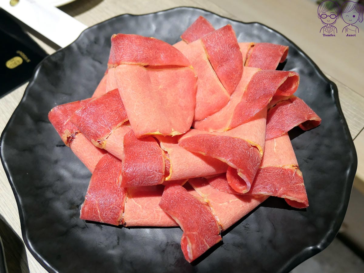69 築間 新莊中悅廣場店 草飼熟成紐澳低脂牛肉.jpg