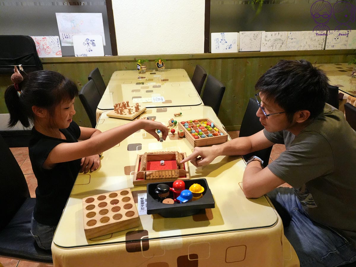 16 町固餐點坊 遊戲區 親子同樂.jpg