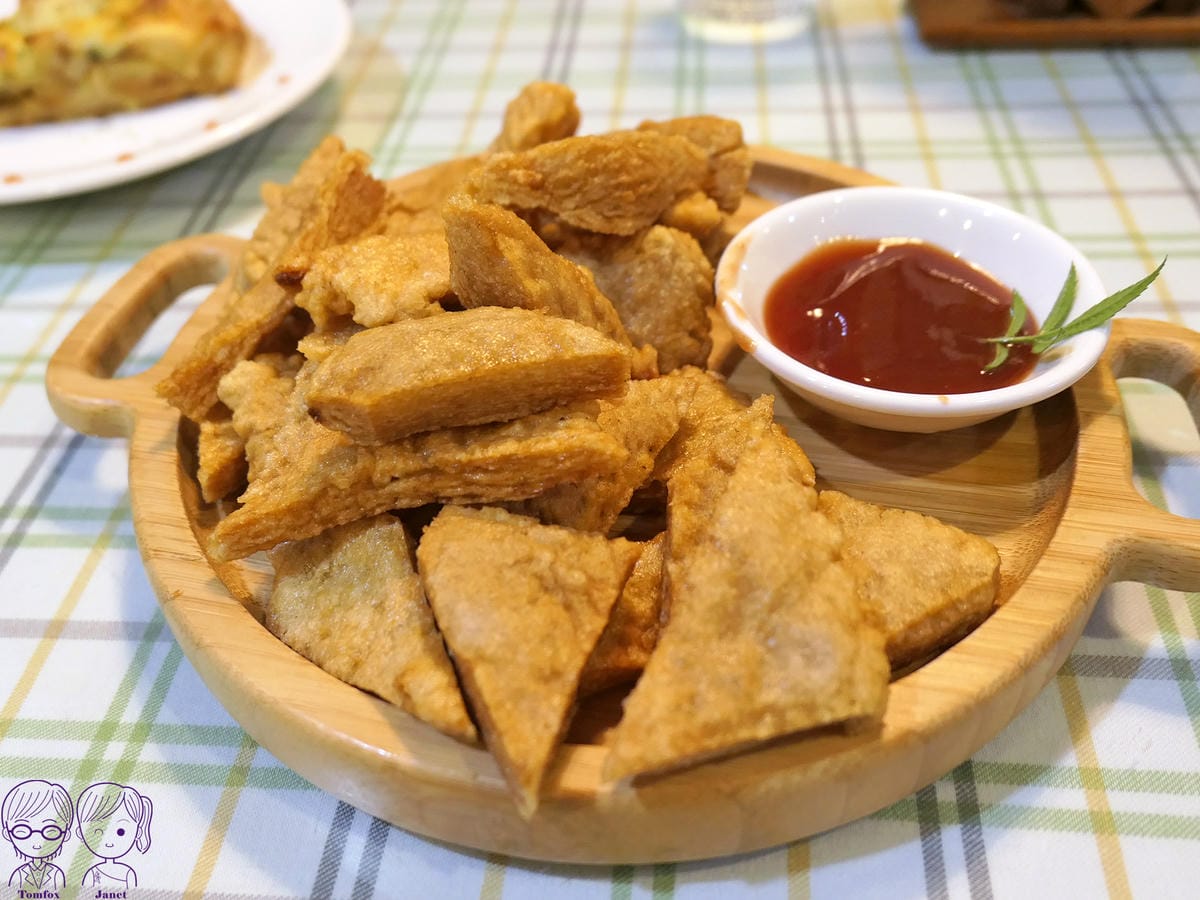 39 町固餐點坊 厚切手工甜不辣.jpg